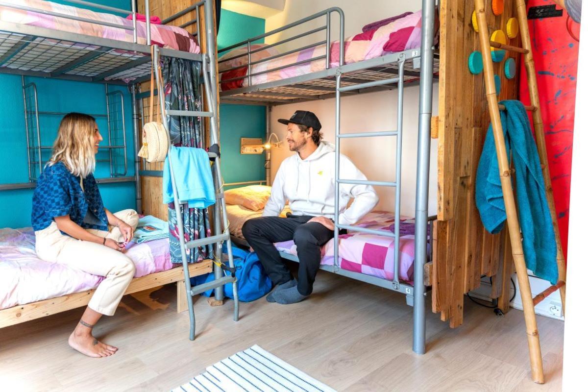 Surf Hostel Biarritz Exterior photo