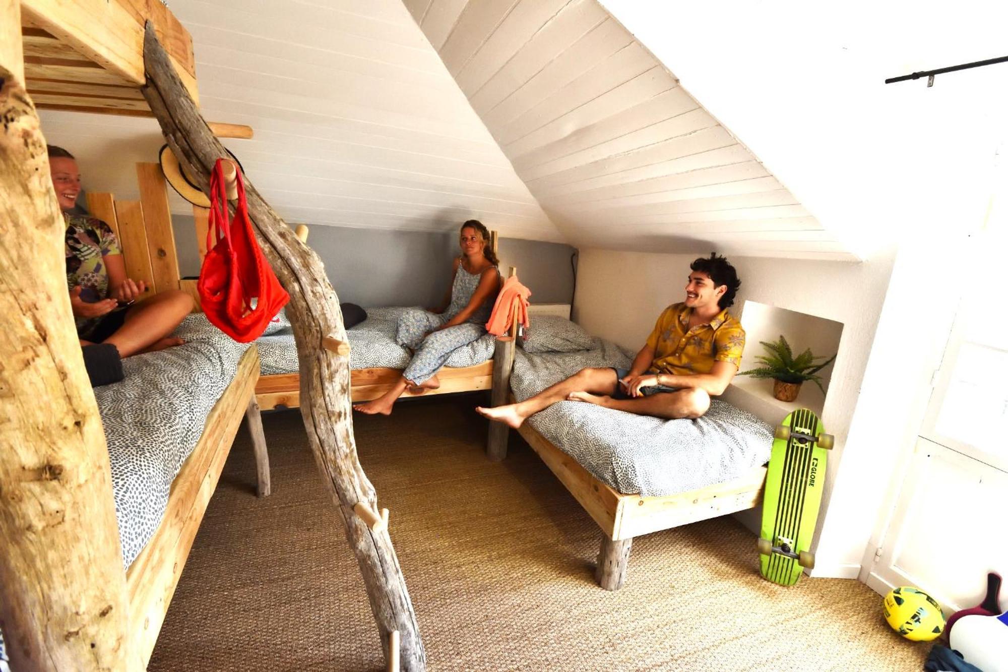 Surf Hostel Biarritz Room photo